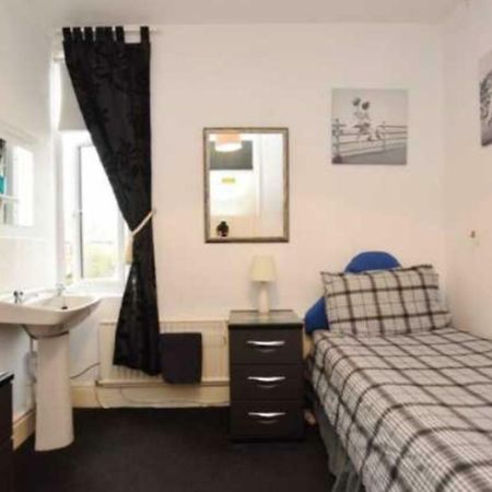 Barrie Guest House Barrow-in-Furness Eksteriør bilde