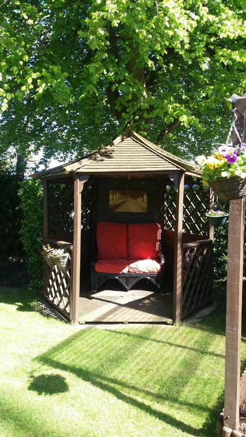 Barrie Guest House Barrow-in-Furness Eksteriør bilde