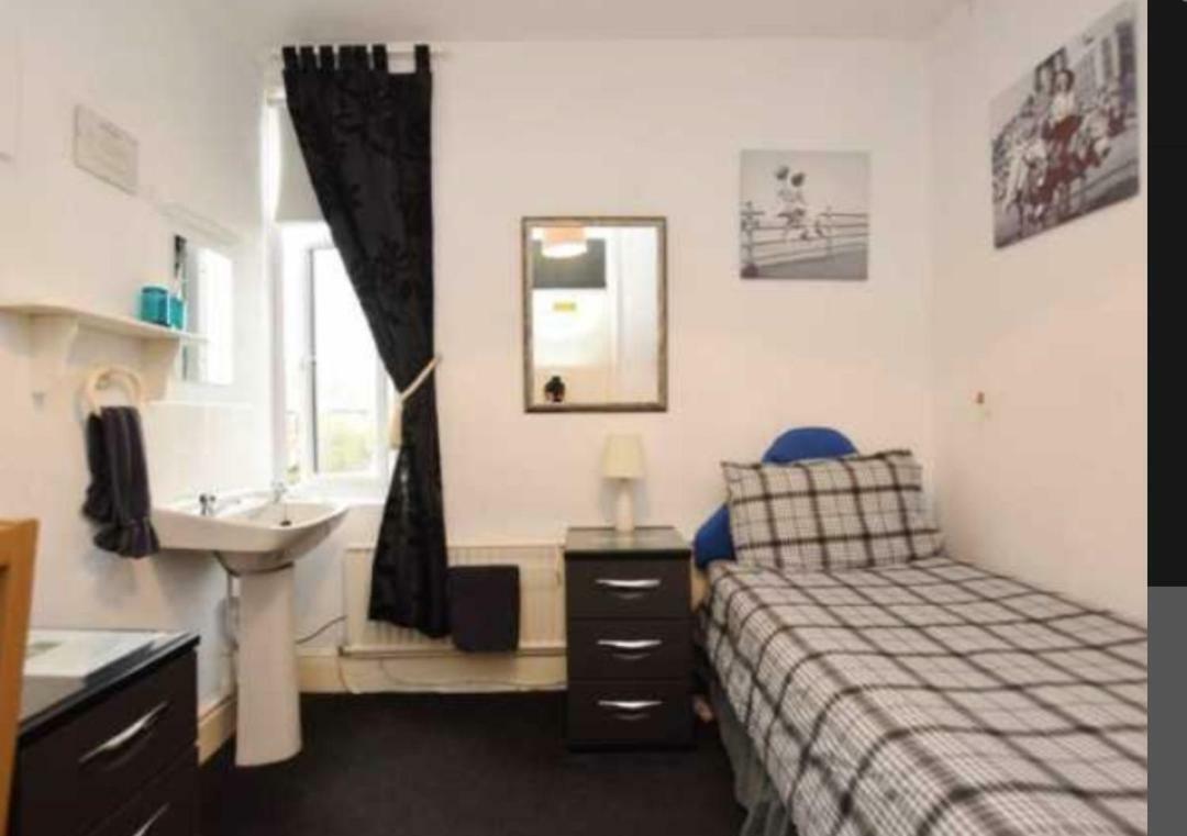 Barrie Guest House Barrow-in-Furness Eksteriør bilde