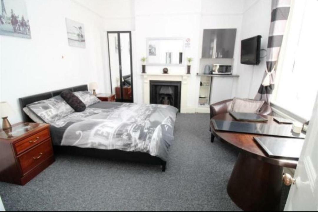 Barrie Guest House Barrow-in-Furness Eksteriør bilde